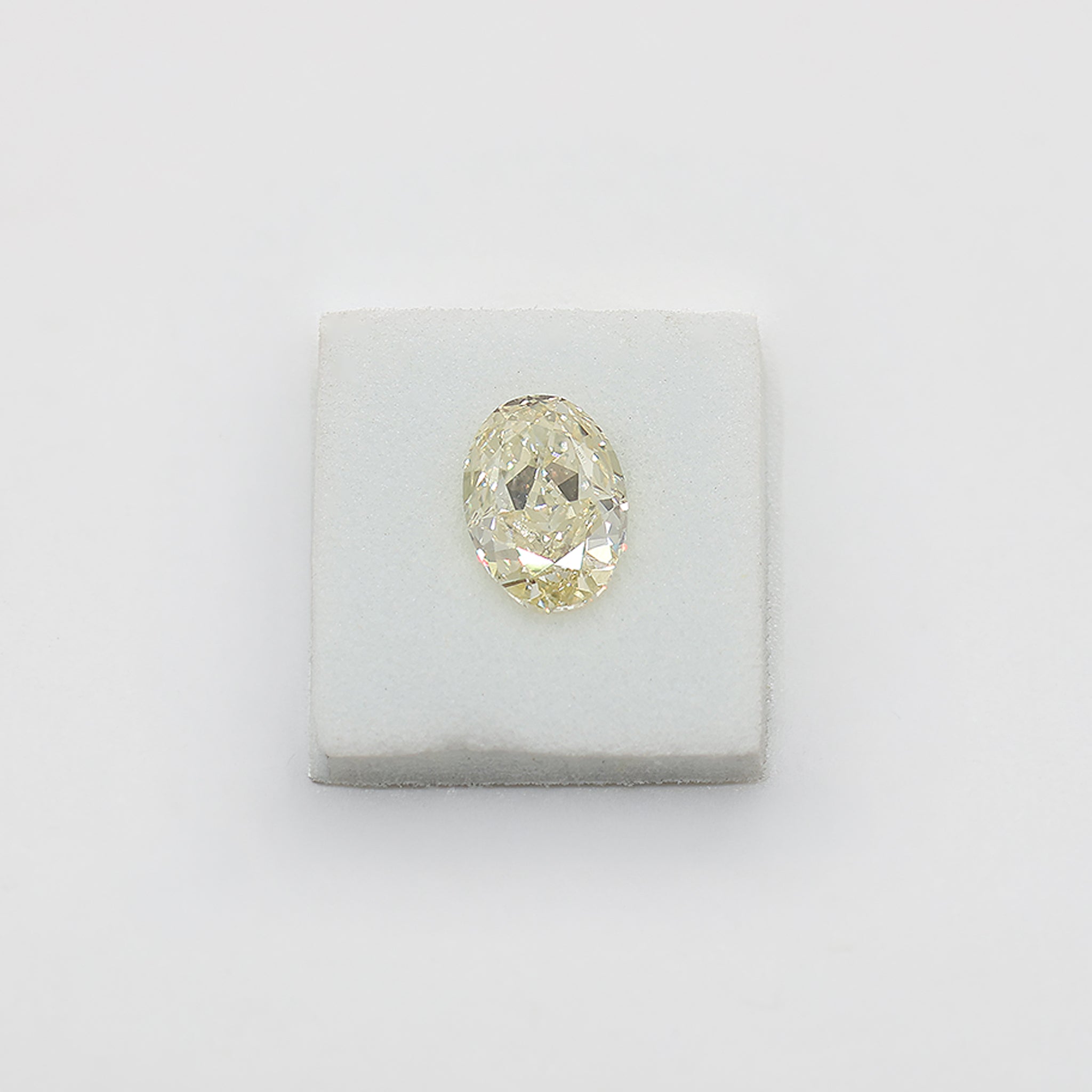 68399 Oval 1.10ct FY VVS2