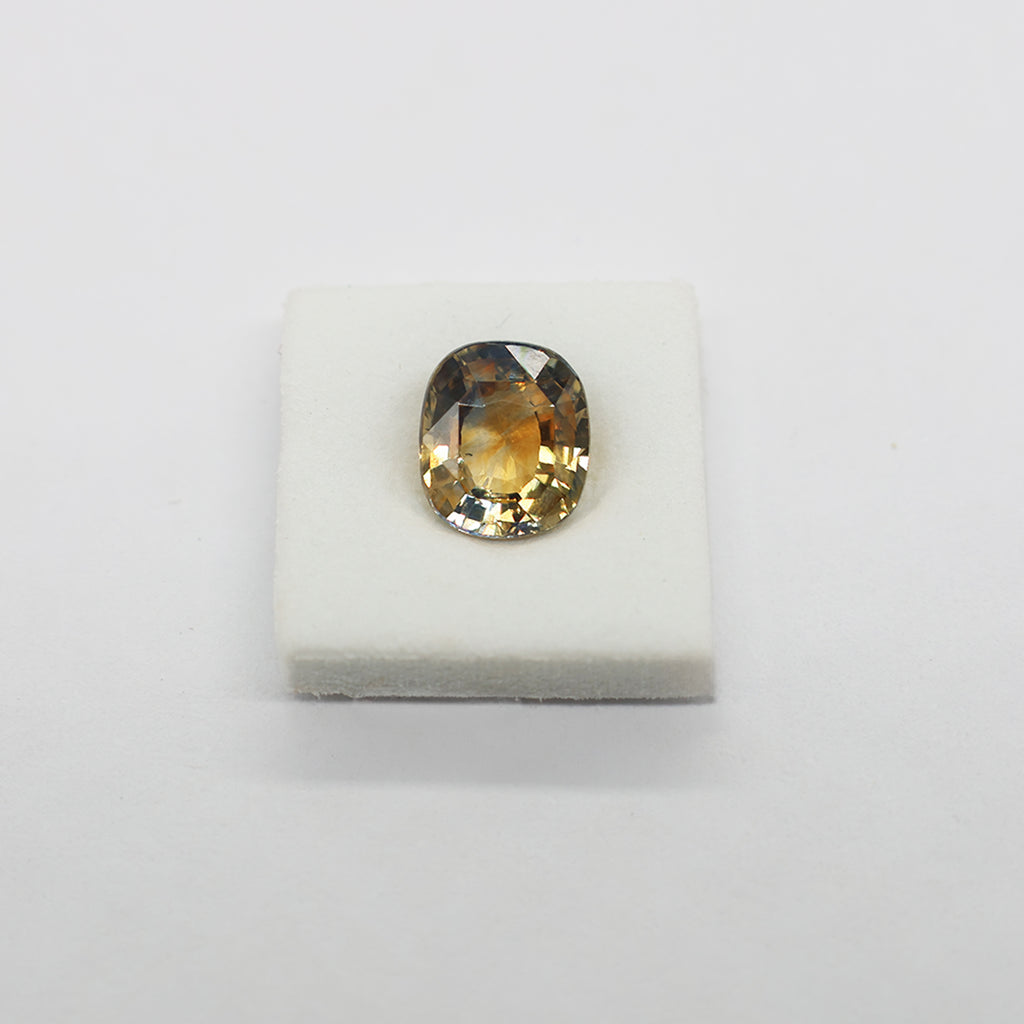 8182 Cushion 1.55ct Bi-Colour Ceylon Sapphire