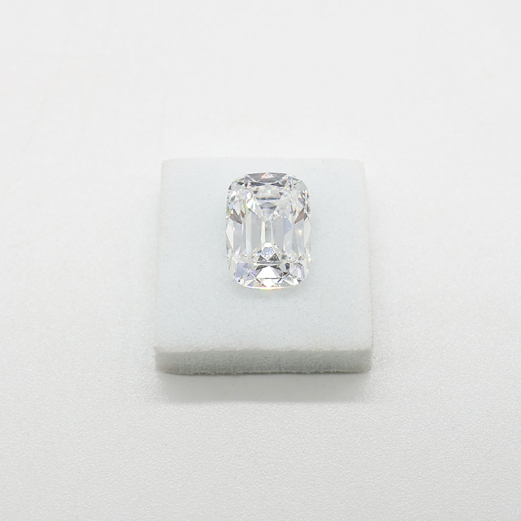 5704 Cushion 1.51ct E VVS1