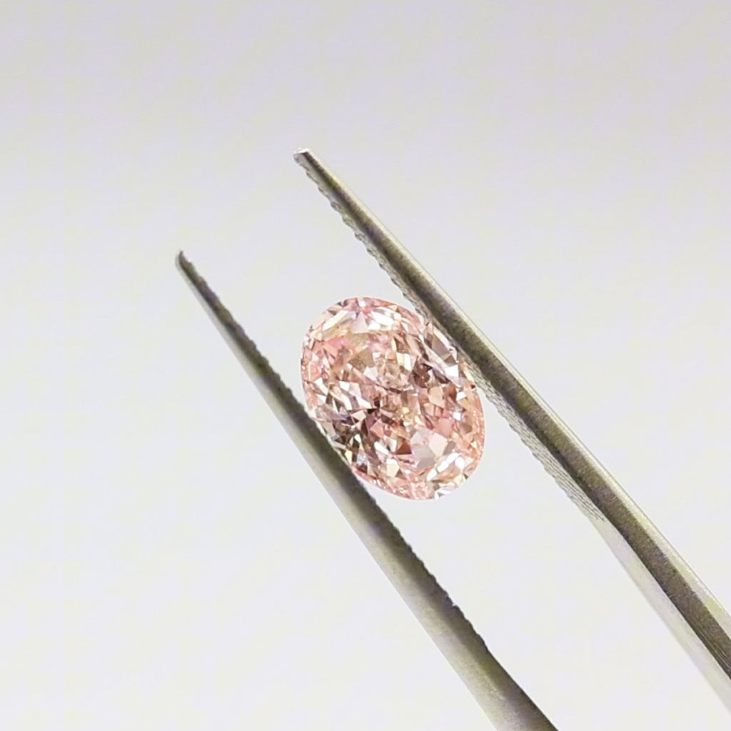 67412 Oval 1.61ct Pink VS1