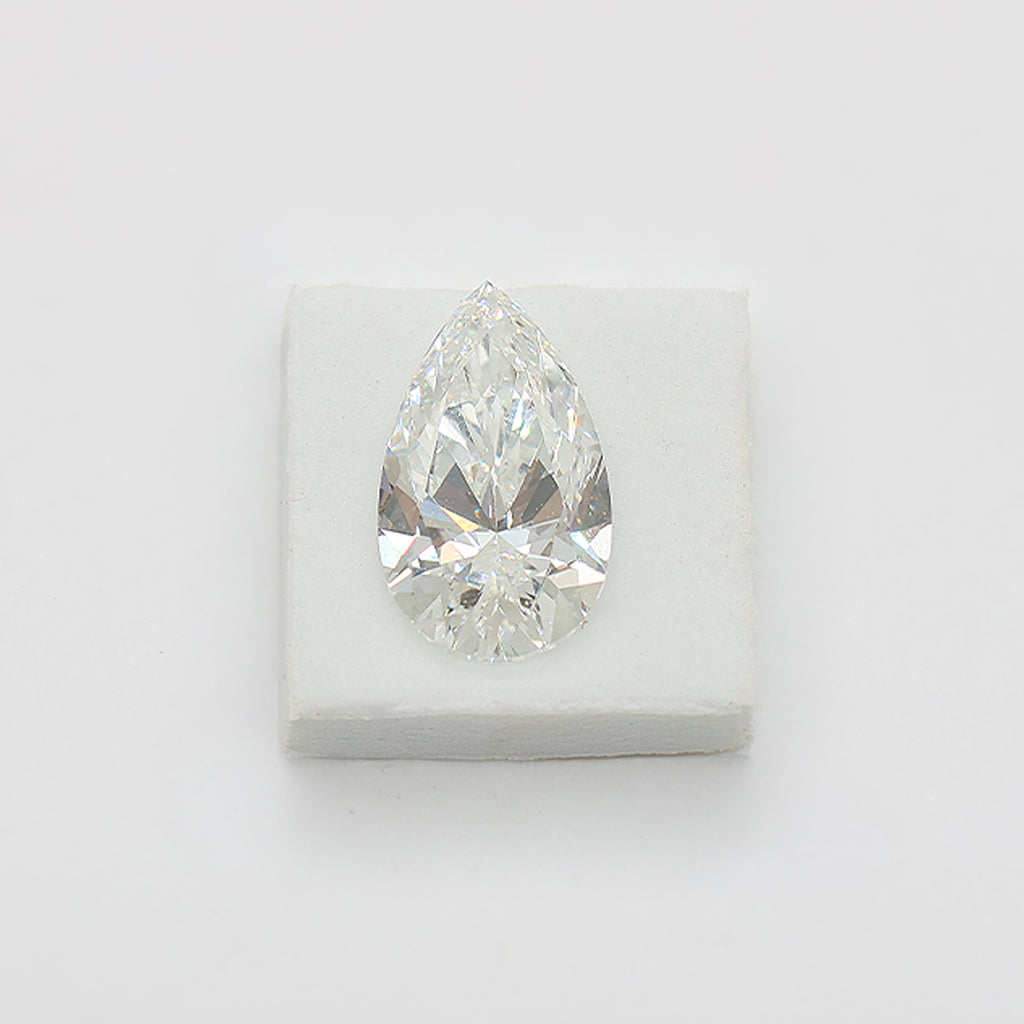 68650 Pear 3.00ct E VS1
