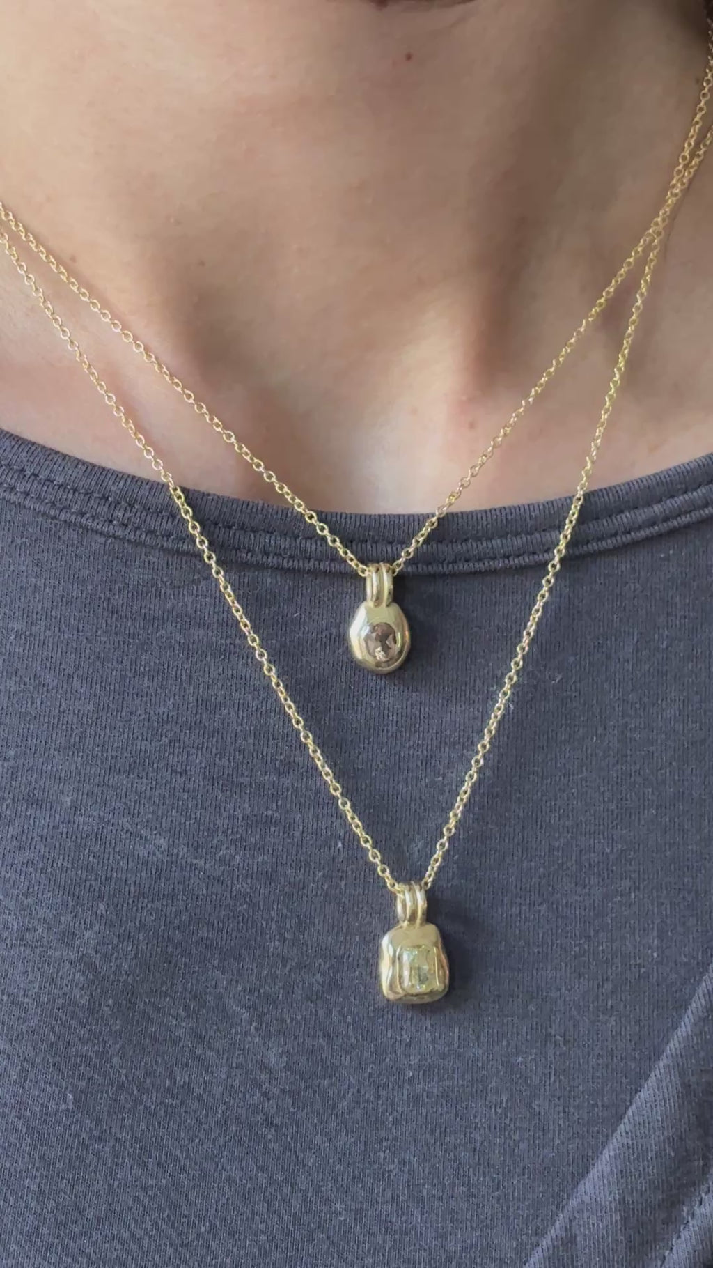 Flo Pendant Sapphire