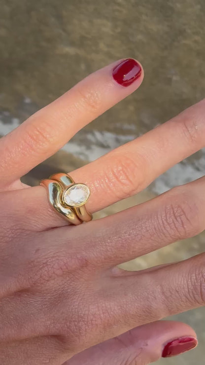 Etna and Helena stacker